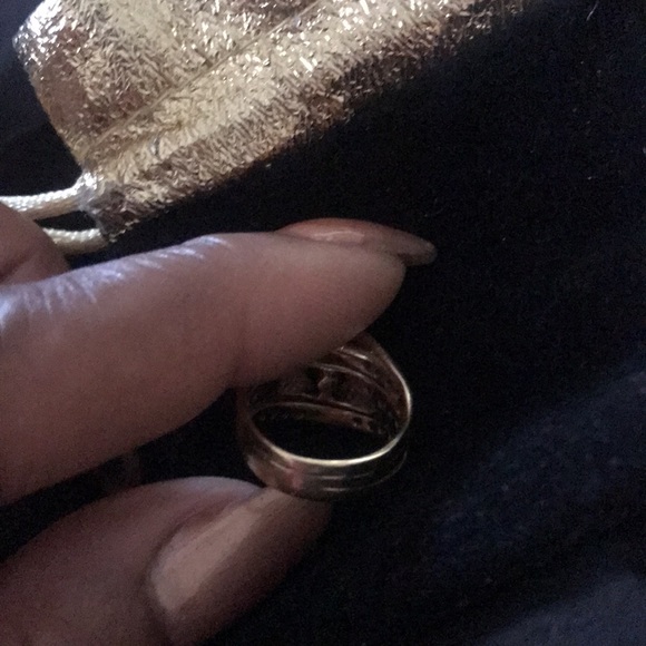 Genuine Diamond ring - Picture 6 of 6